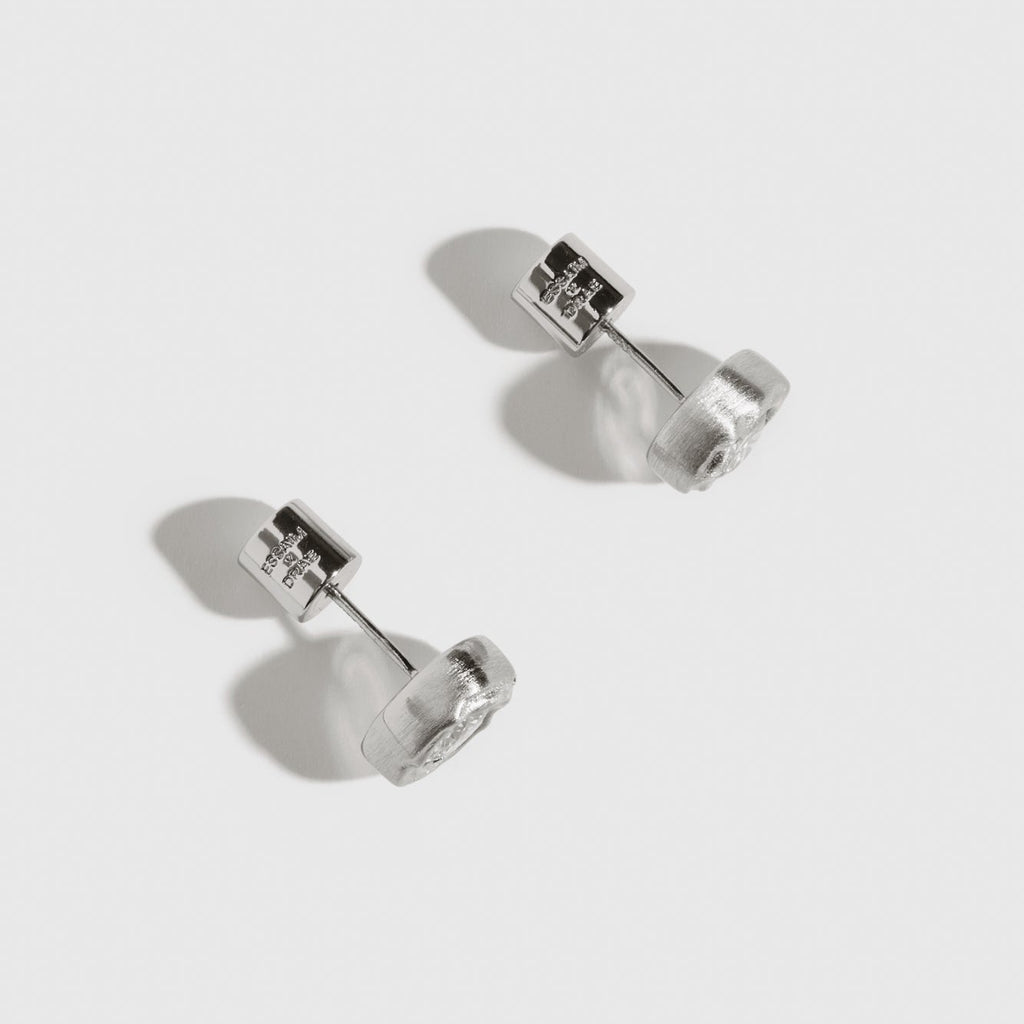 Les Petits Studs Silver Side